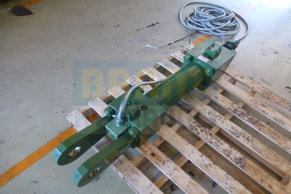 JOHS 110 servo hydraulic cylinder