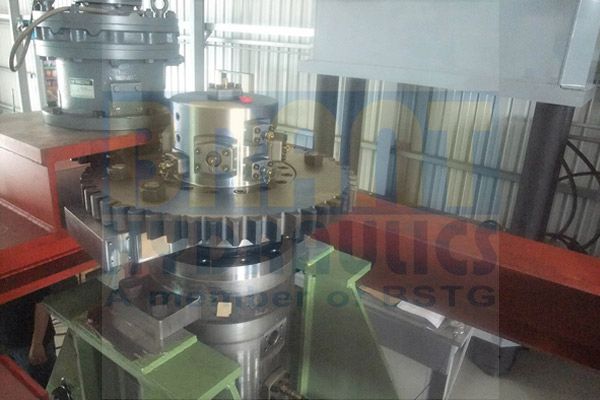 rotary hydraulic actuator in testing