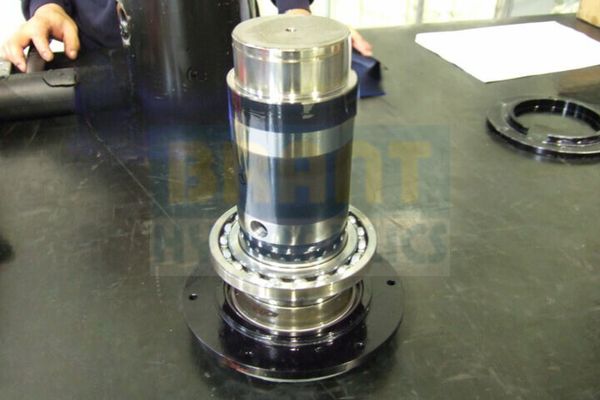 special made rotary hydraulic actuator