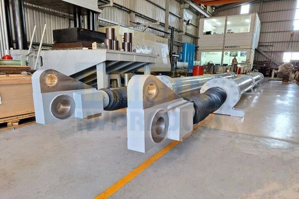 rolling mill roller change cylinder