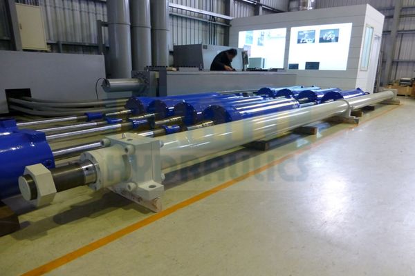 rolling mill roller change cylinder