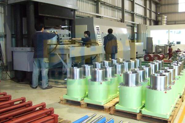CCM cylinders