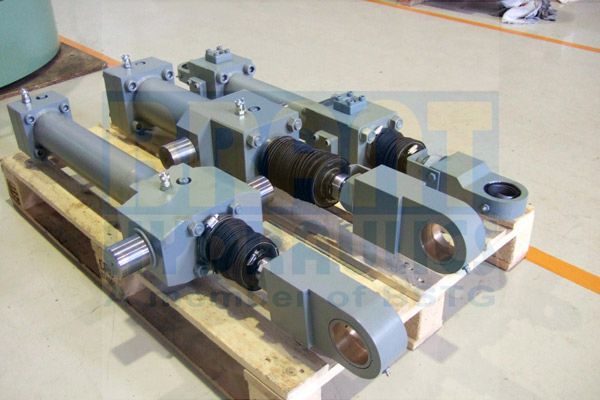 JOHS 110 hydraulic cylinder