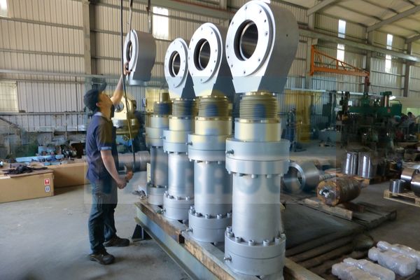 customized cylinder