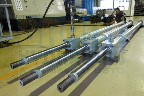Long Stroke and Telescopic Cylinder
