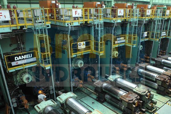 roller change at finishing mill