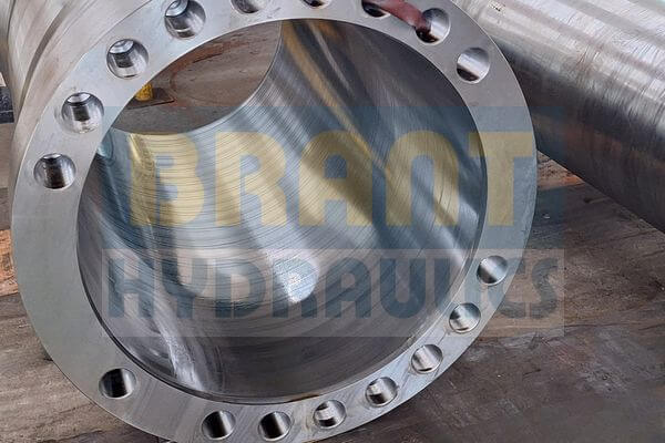 cylinder tube with machining