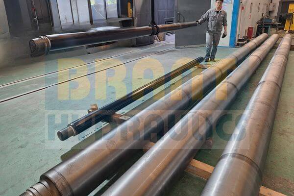 long cylinder rods
