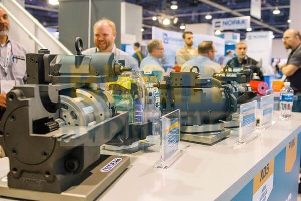 hydraulic pumps display
