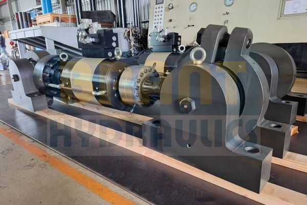 laboratory servo actuator