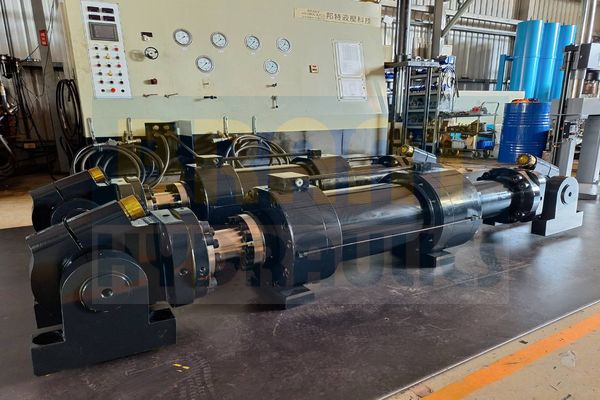 largeboreservocylinder_1
